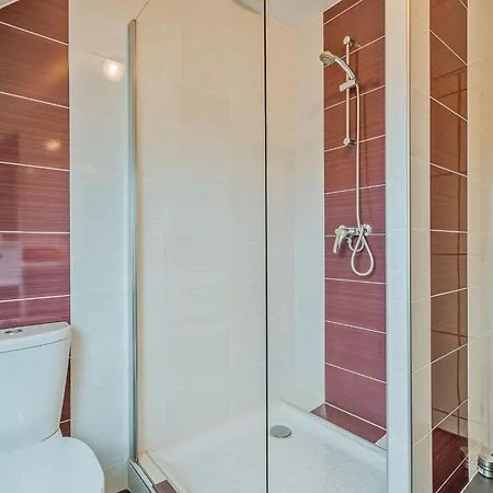 Les Jardins Du Val By Interhome * Dinard