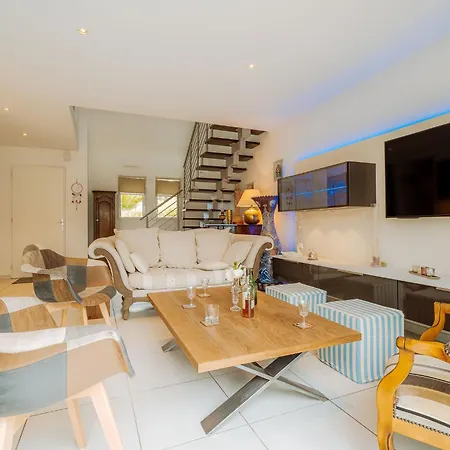 Les Jardins Du Val By Interhome Dinard
