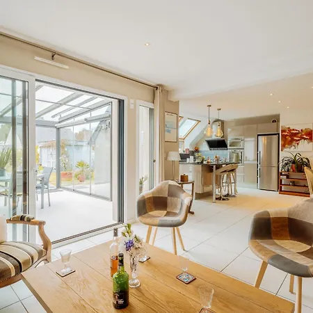 Les Jardins Du Val By Interhome