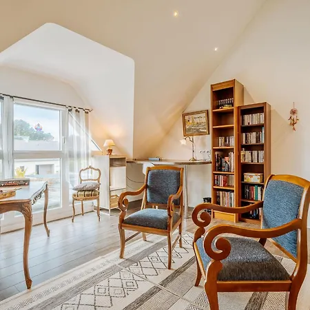 Сasa de vacaciones Les Jardins Du Val By Interhome *
