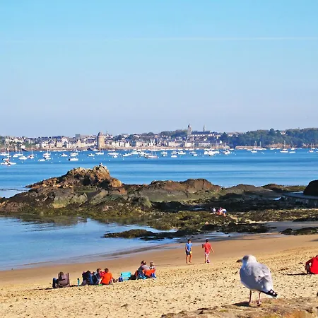 Les Jardins Du Val By Interhome Сasa de vacaciones *