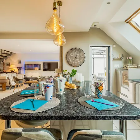 Les Jardins Du Val By Interhome *
